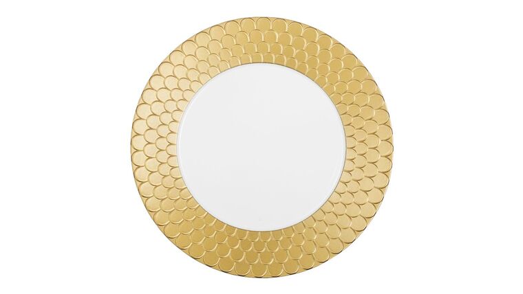 Mediterranean Scale Charger Plate – White/Gold Trim | Rental