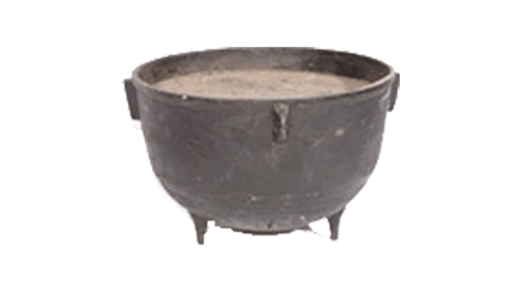 Iron Witch Cauldron | Rental Iron Witch Cauldron | Rental