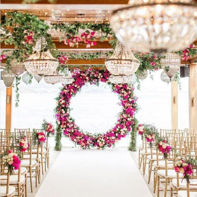 1 Piece Round Metal Arch | Rental