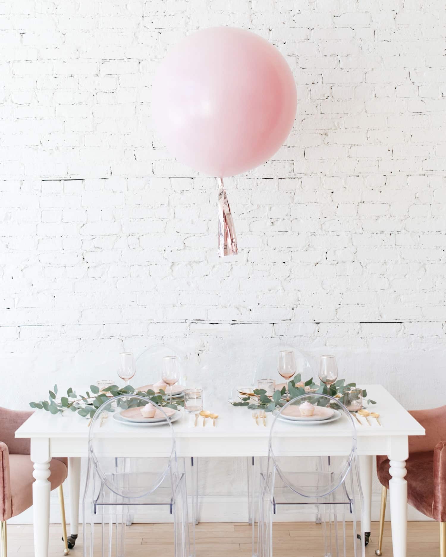 Pearl Light Rose Giant Balloon and Rose Gold Skirt Centerpiece | Purchase
