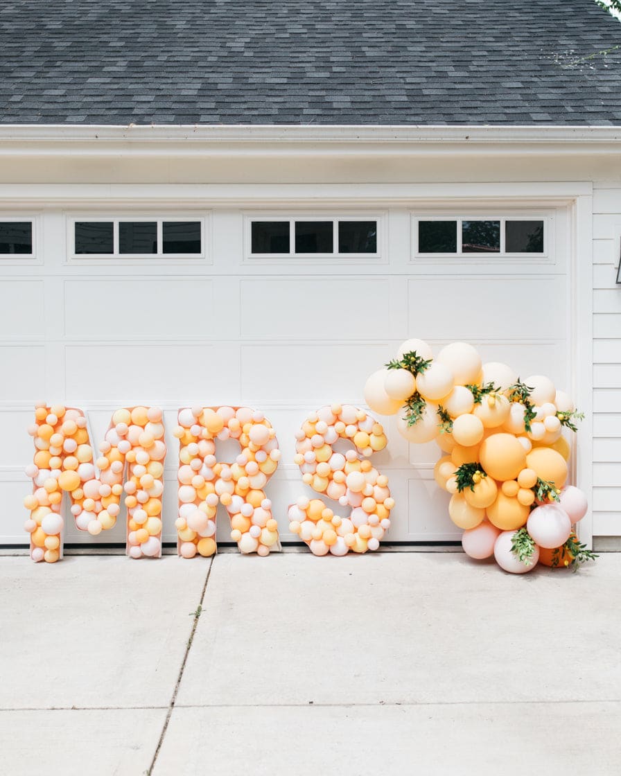 OUTDOOR – Bridal – MRS Mosaic Letters with Garland – 4ft | Rental